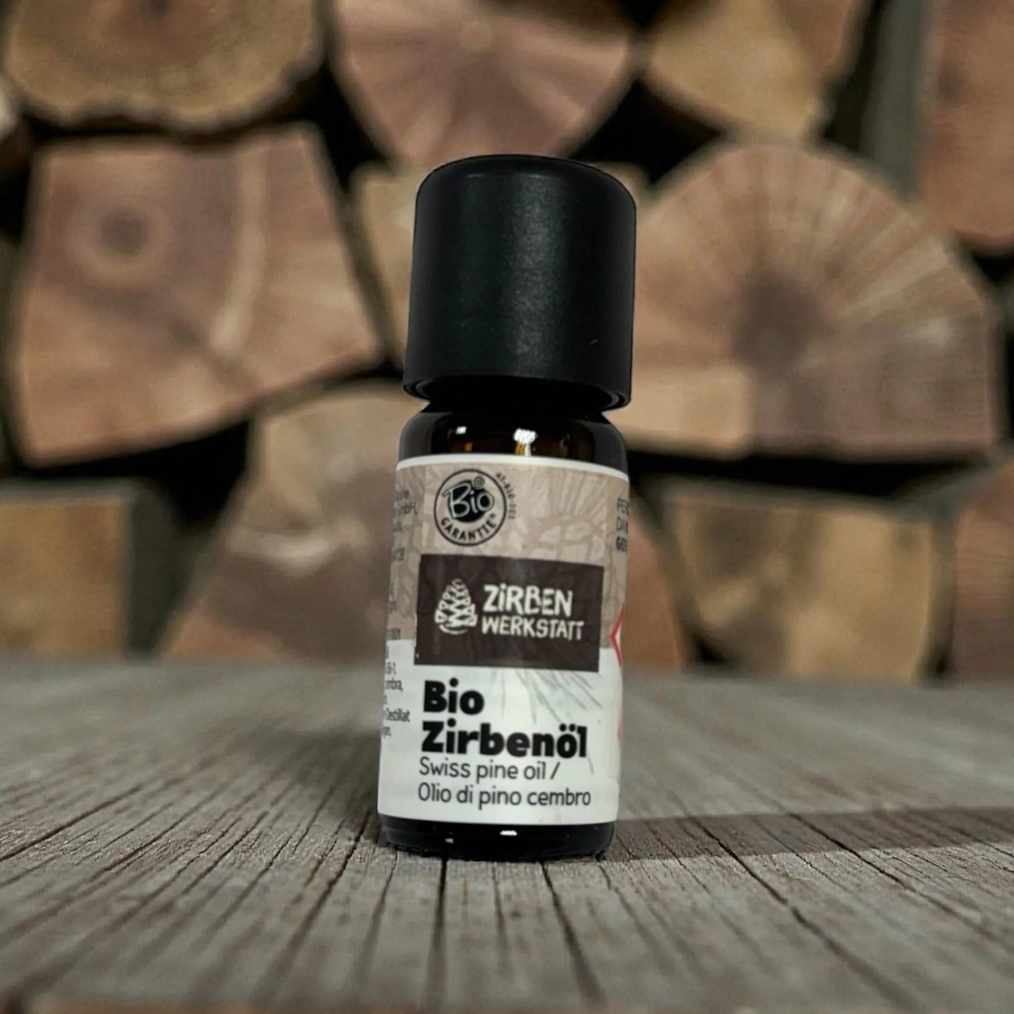 Bio Zirbenöl – Natürlicher Duft für besseren Schlaf